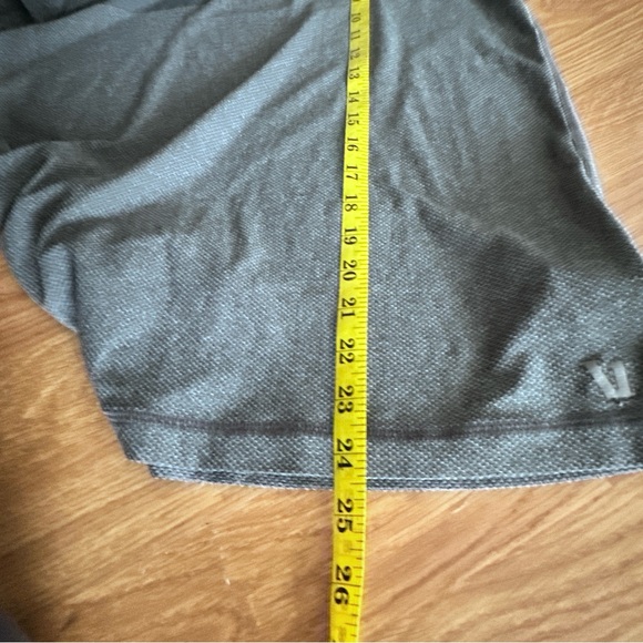 Vuori Grandview Tech Shirt Grey Small - Picture 8 of 8